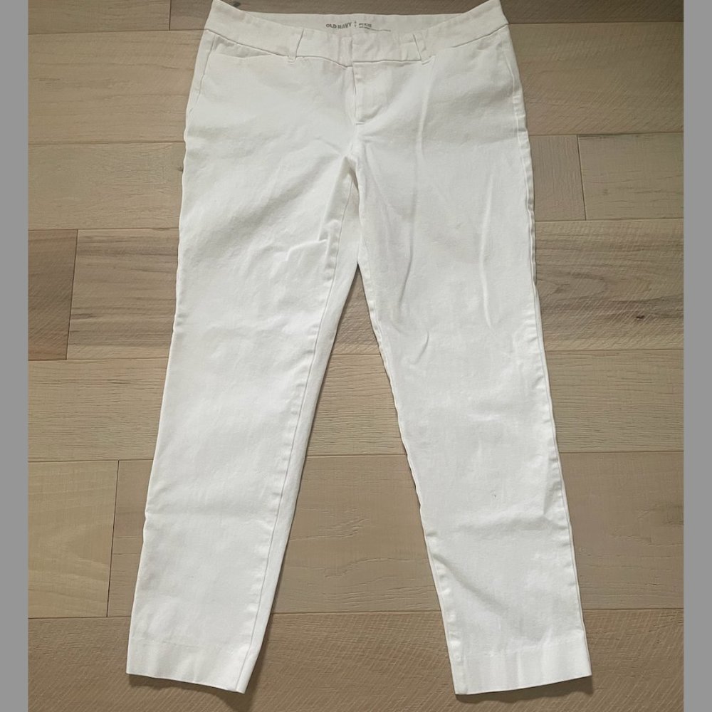 Old Navy White Pixie Pant